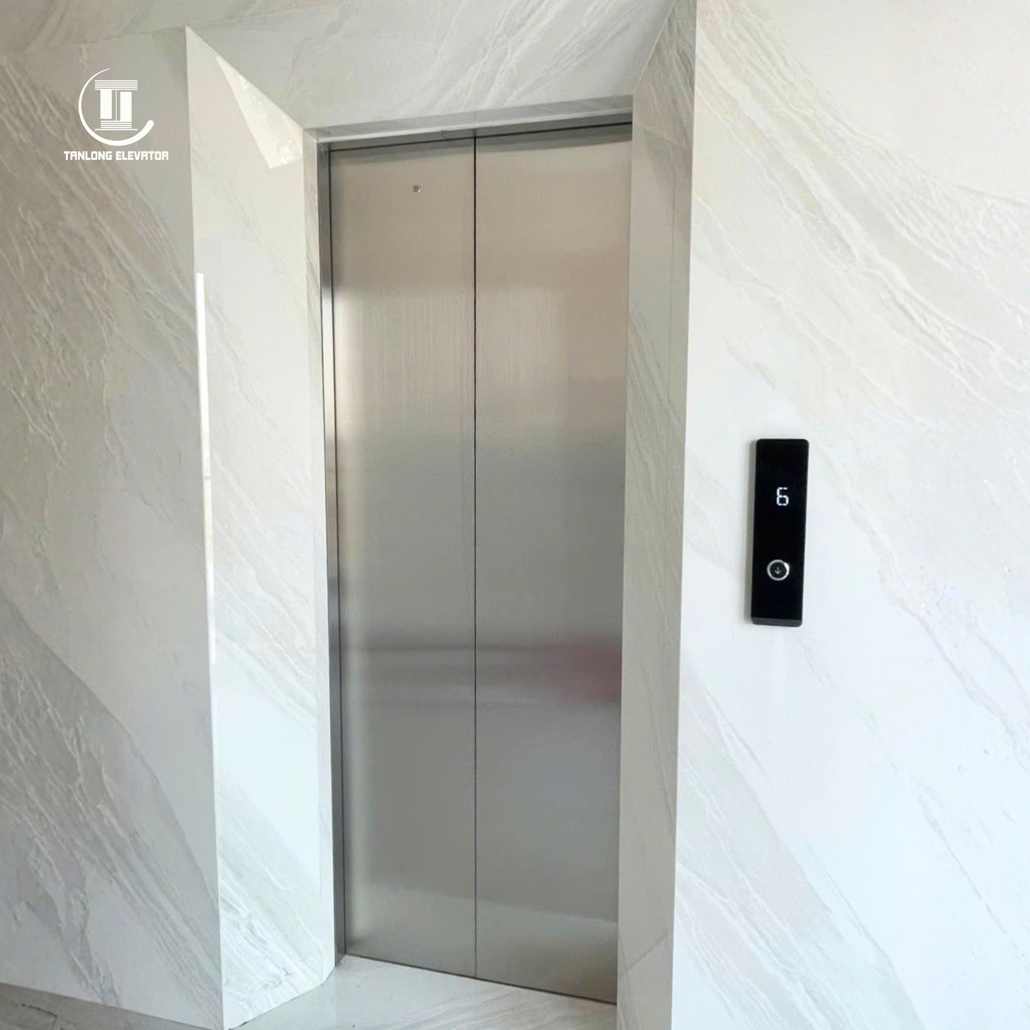Nhà 30m² có lắp được thang máy không? Giải pháp thang máy gia đình tối ưu diện tích